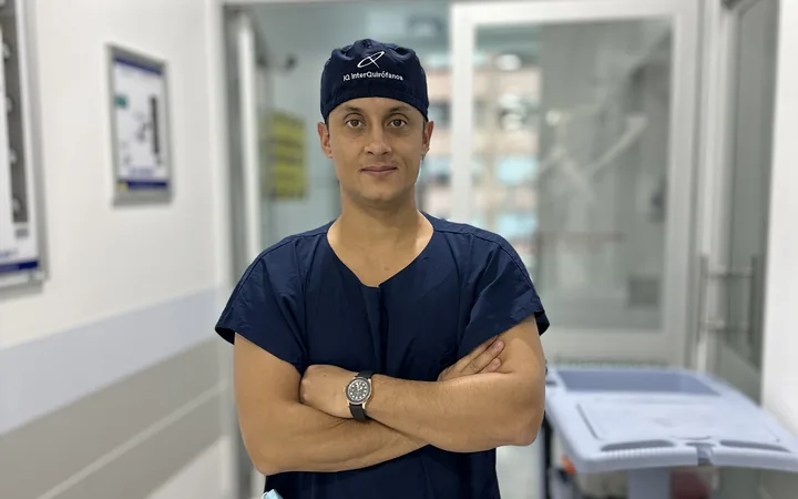Dr. Diego Franco, board-certified plastic surgeon in Medellín, Colombia